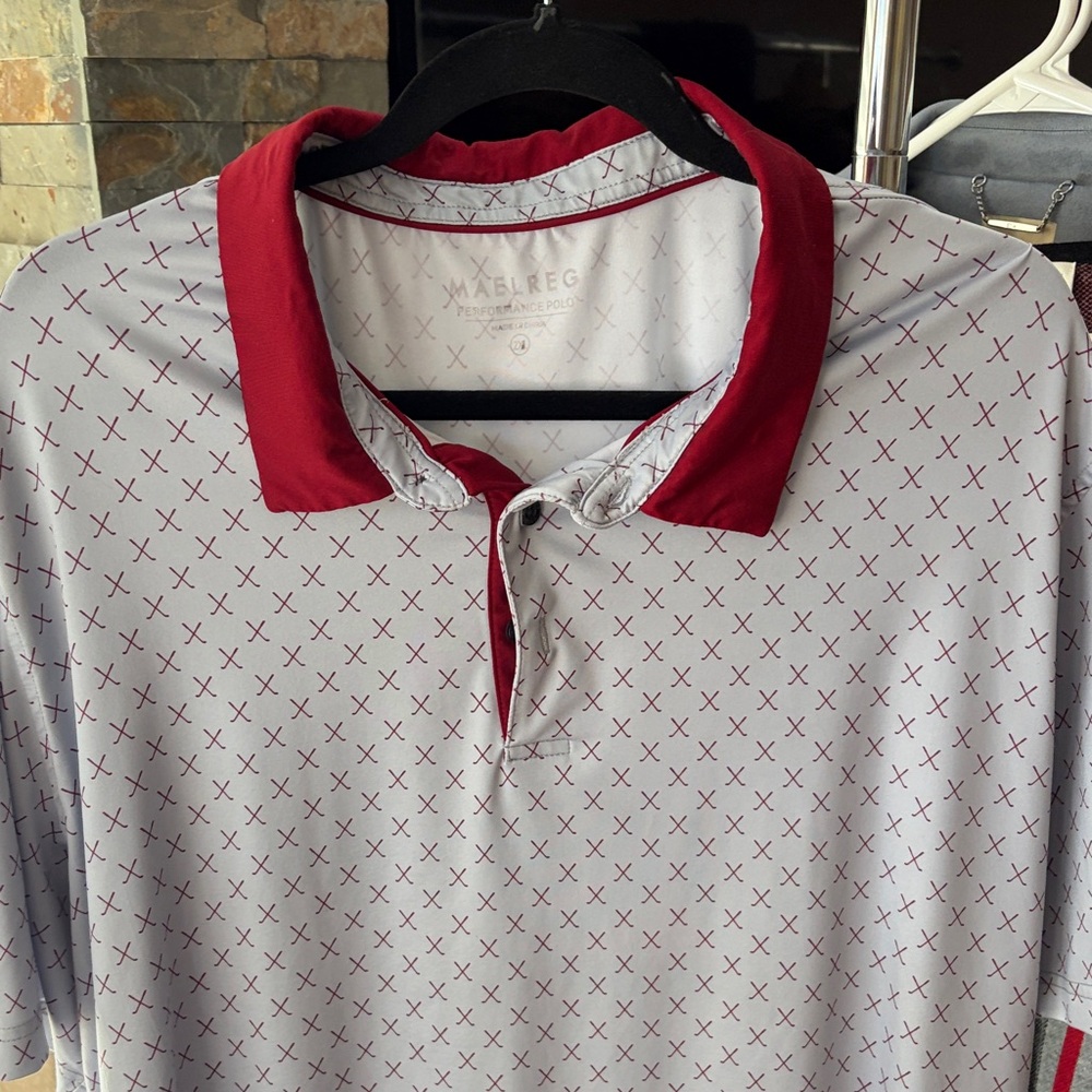 Men’s Performance Polo in White with Red Collar